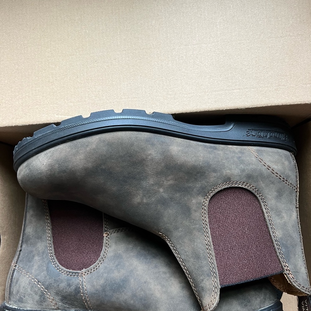 SOLD Blundstone 585 W10 (AU7) - Picture 2 of 7